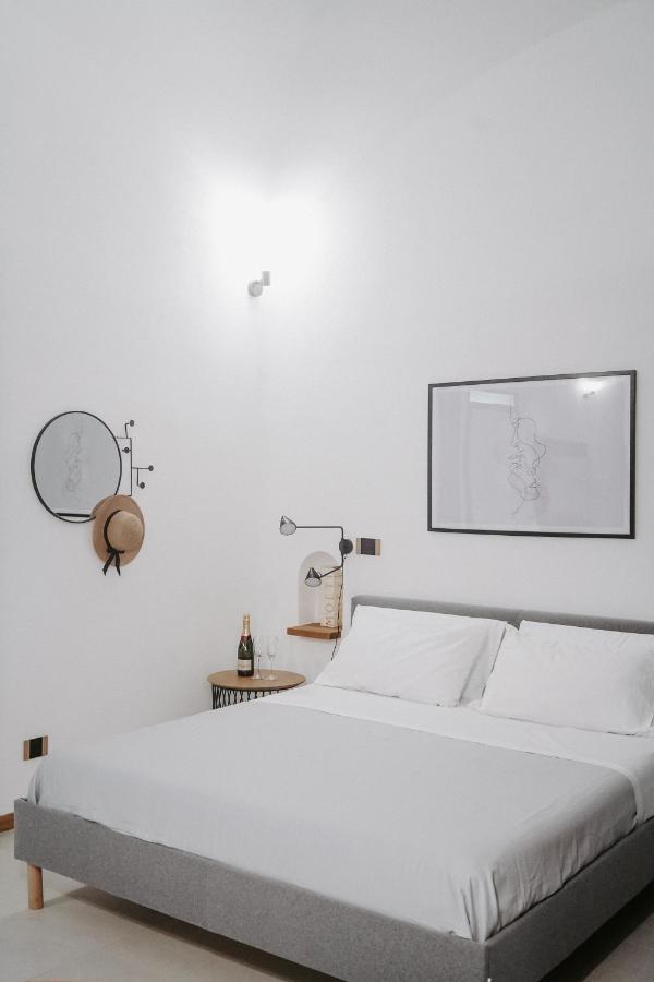 Dislocati Bnb - Jacuzzi Privata - Cucina - Tv60" - Minimal Luxury Marigliano Exterior foto