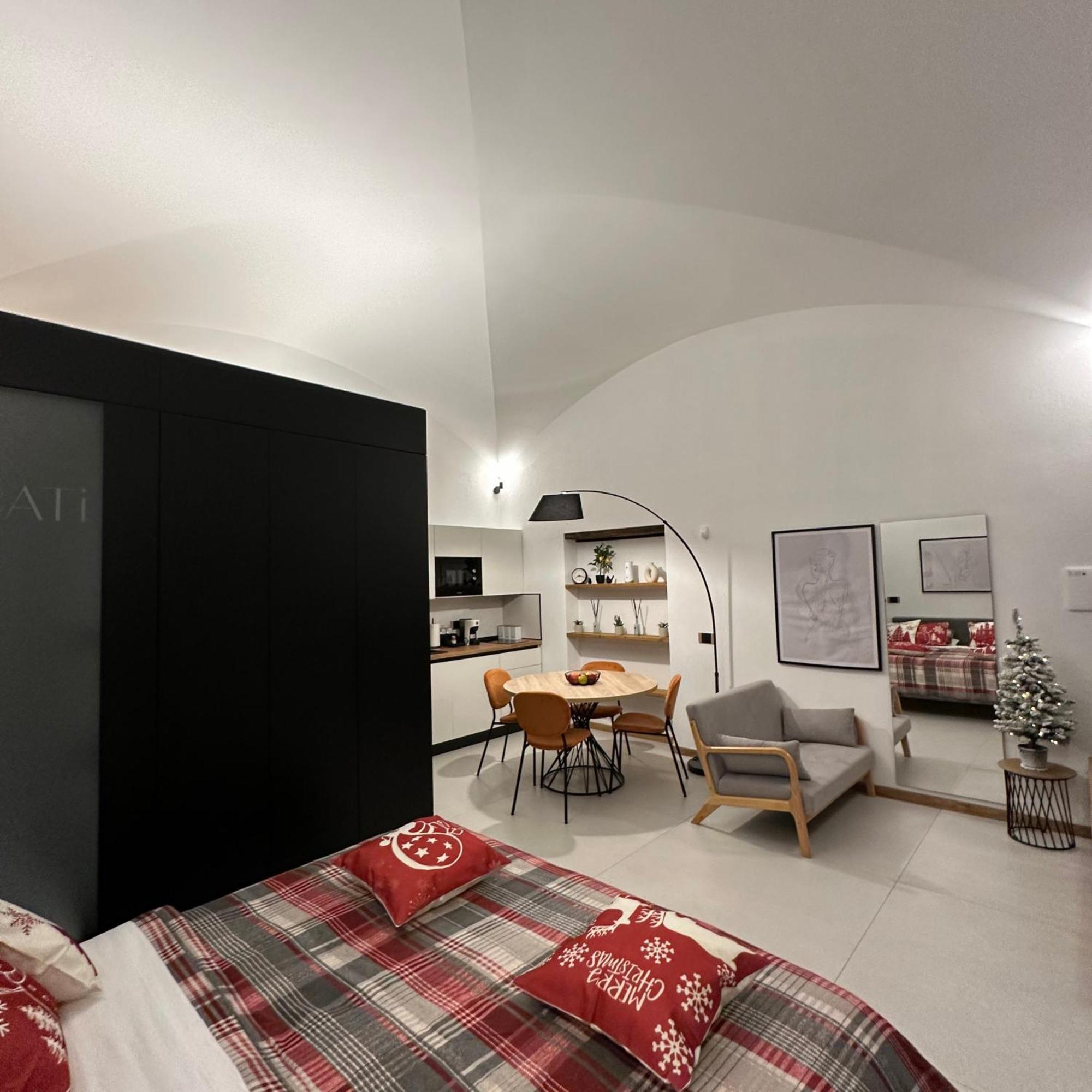 Dislocati Bnb - Jacuzzi Privata - Cucina - Tv60" - Minimal Luxury Marigliano Exterior foto